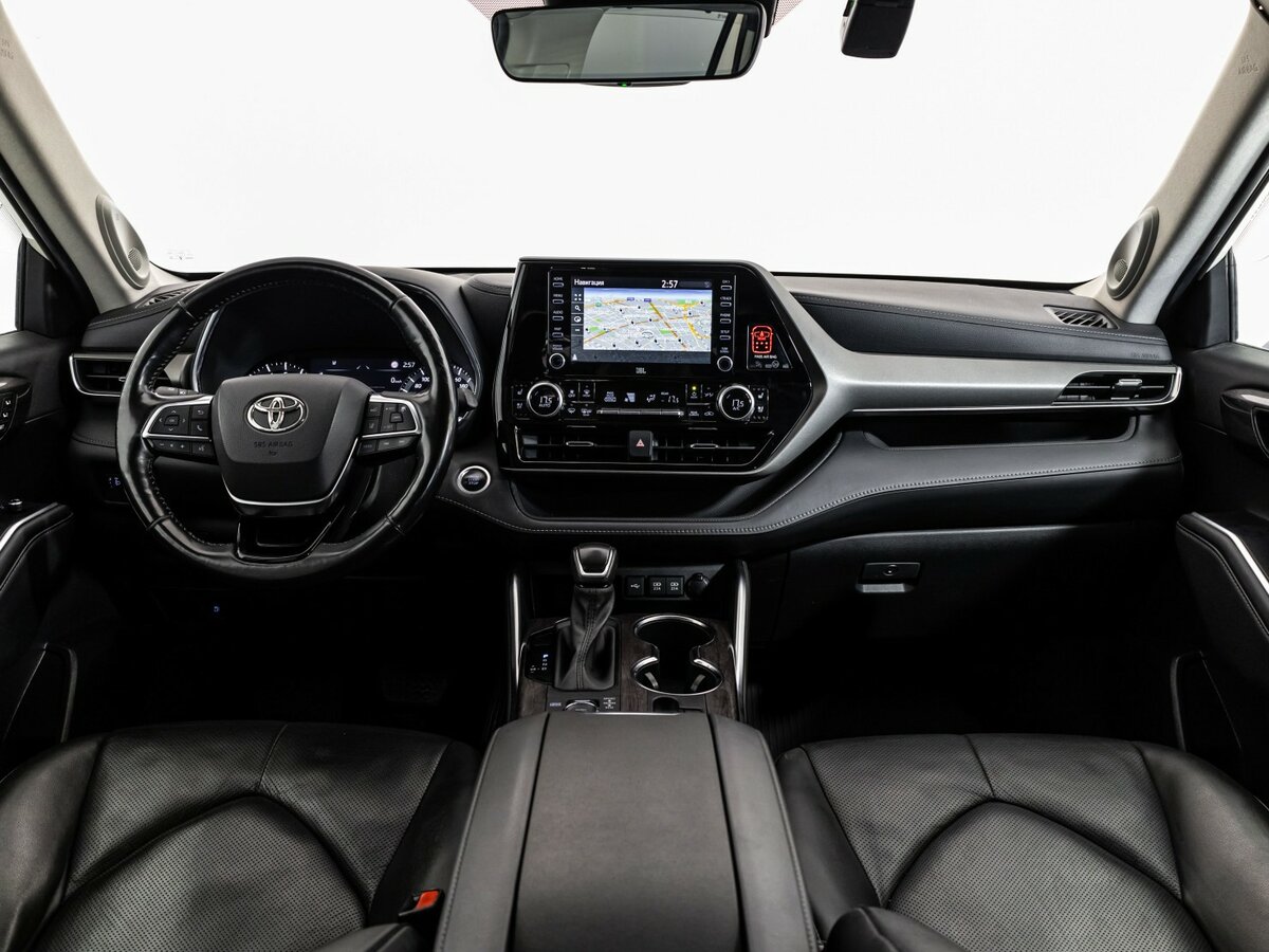 Toyota Highlander 2021 года с пробегом. Фото: #7