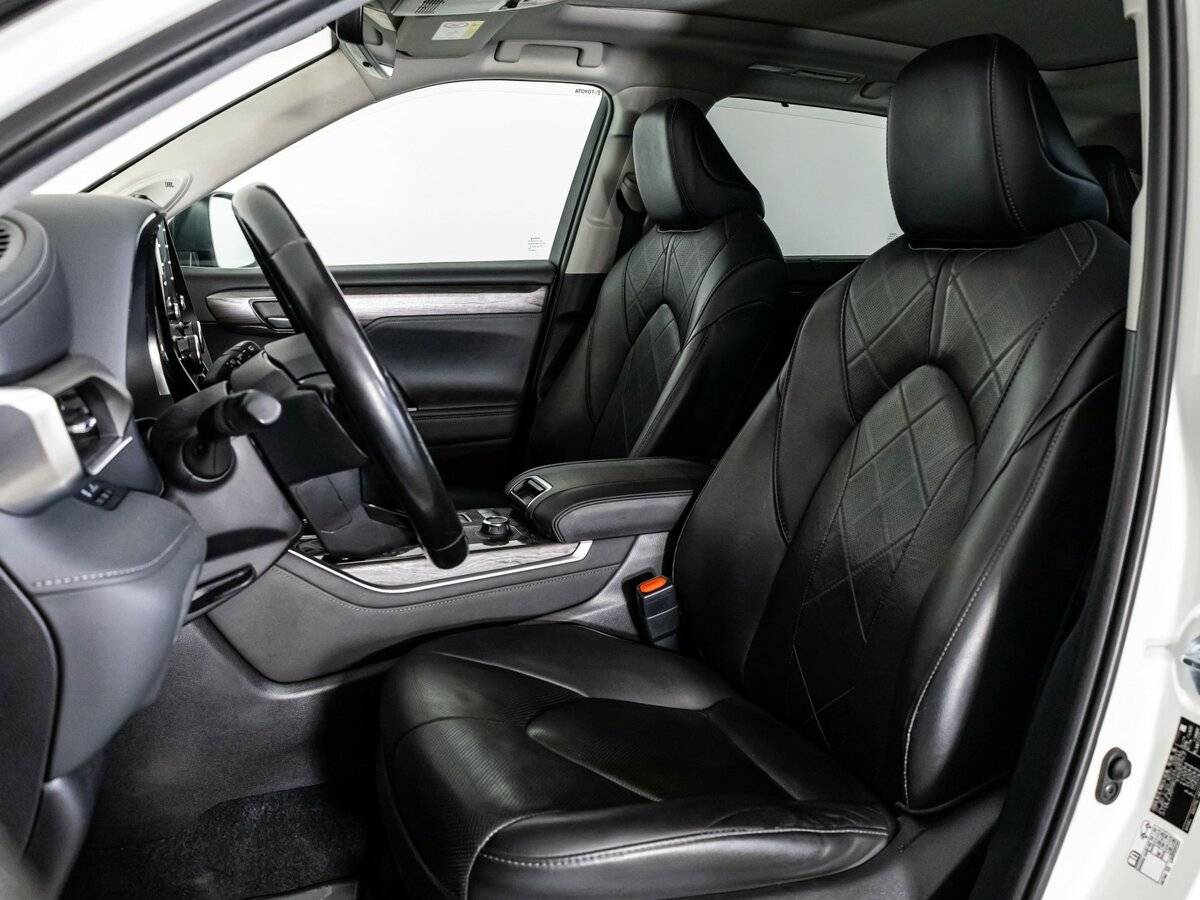 Toyota Highlander 2021 года с пробегом. Фото: #16