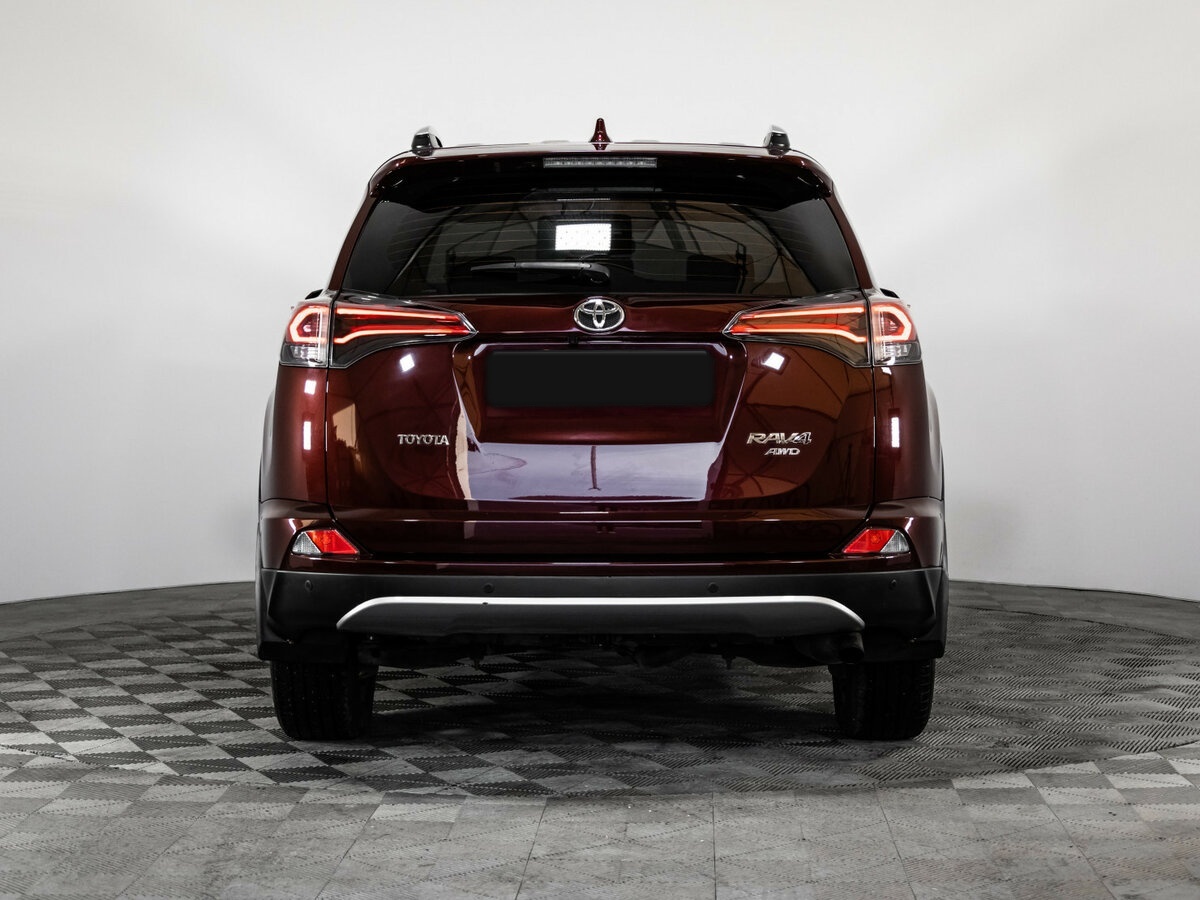 Toyota RAV4 2019 года с пробегом. Фото: #5