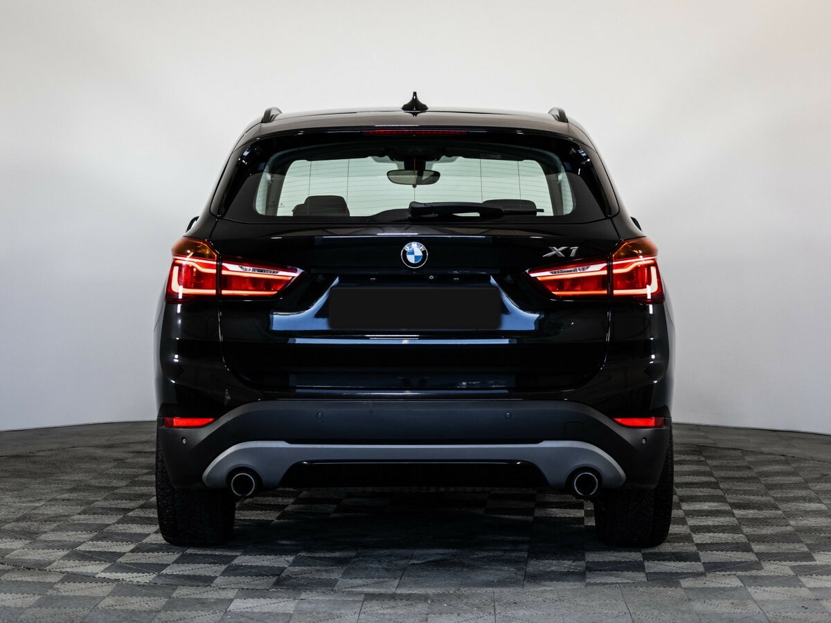 BMW X1 2017 года с пробегом. Фото: #5