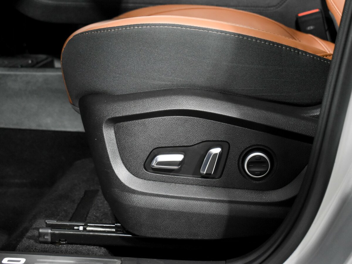 Chery Tiggo 8 Pro e+ 2023 года с пробегом. Фото: #7