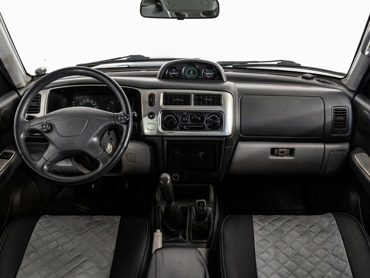 Mitsubishi Pajero Sport 2008 года с пробегом. Фото: #7