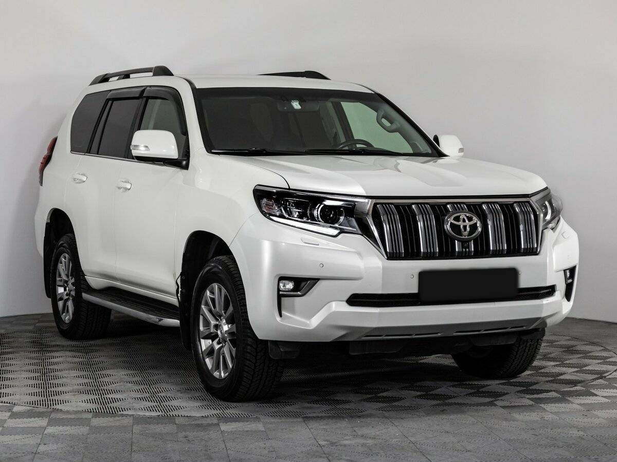 Toyota Land Cruiser Prado 2019 года с пробегом. Фото: #2