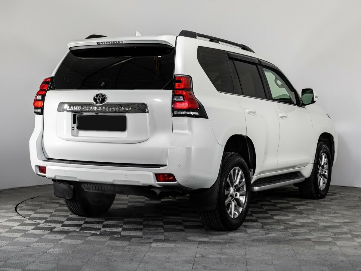 Toyota Land Cruiser Prado 2019 года с пробегом. Фото: #3