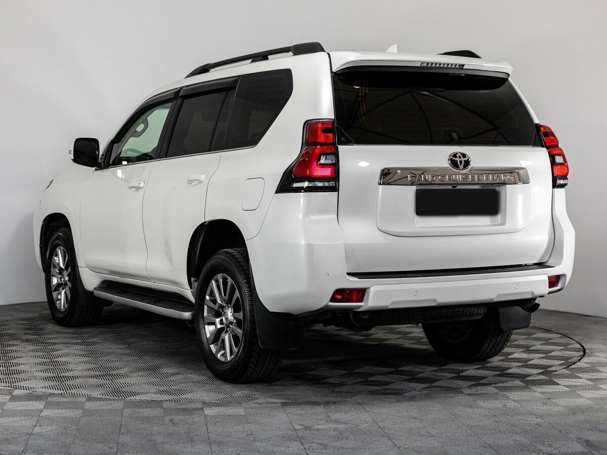Toyota Land Cruiser Prado 2019 года с пробегом. Фото: #6