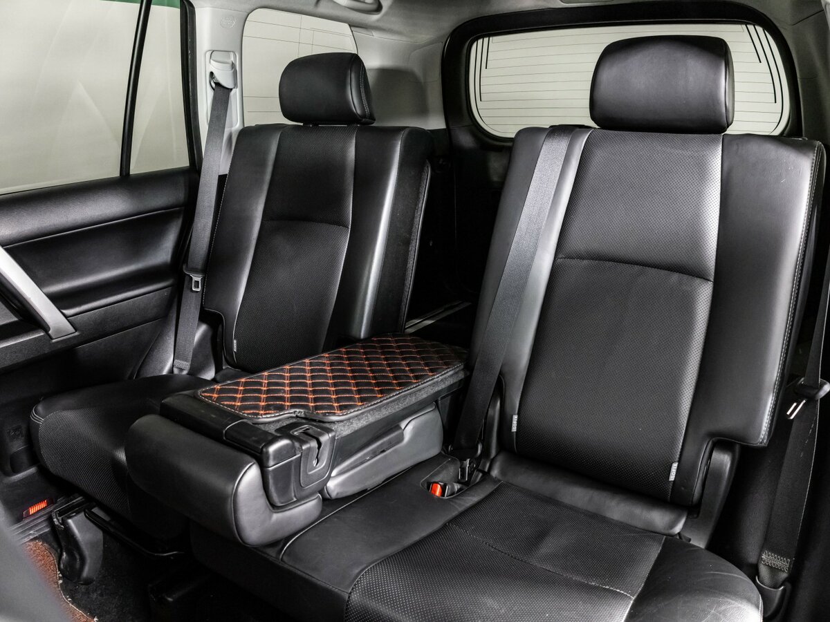 Toyota Land Cruiser Prado 2019 года с пробегом. Фото: #20