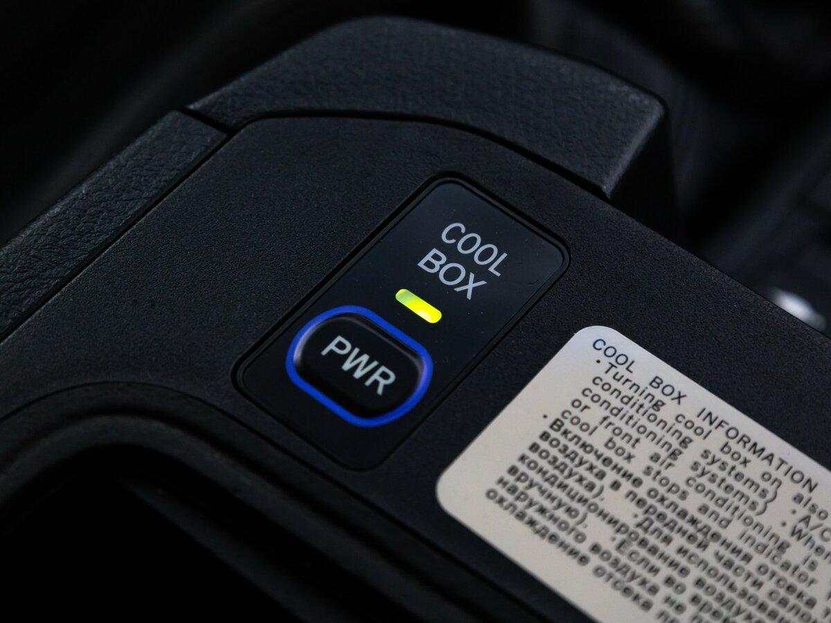 Toyota Land Cruiser Prado 2019 года с пробегом. Фото: #25