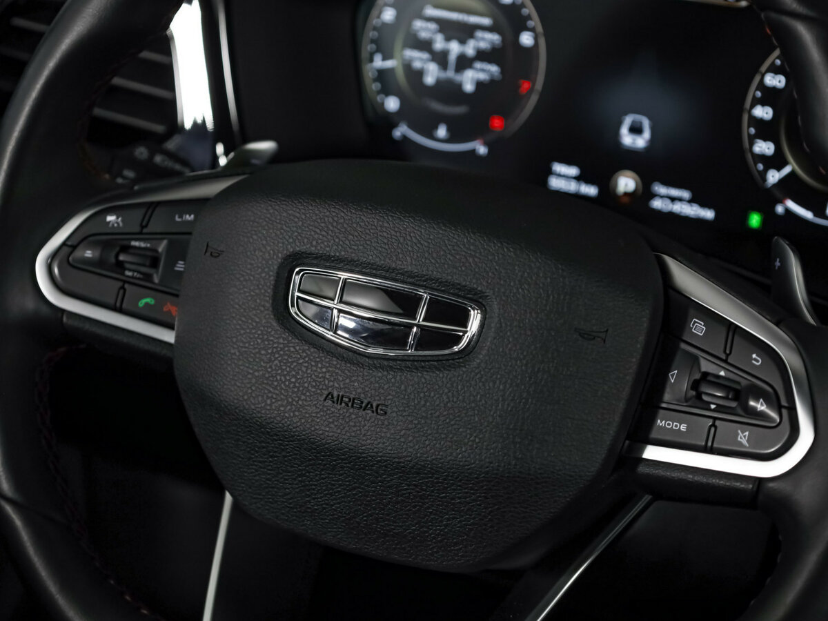 Geely Tugella 2021 года с пробегом. Фото: #7