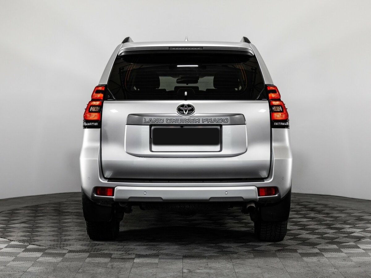 Toyota Land Cruiser Prado 2023 года с пробегом. Фото: #5