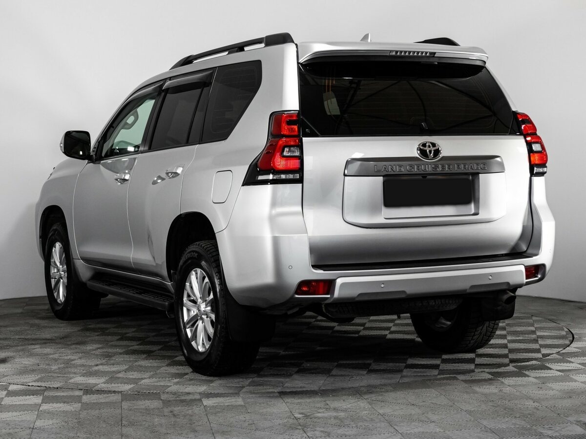 Toyota Land Cruiser Prado 2023 года с пробегом. Фото: #6