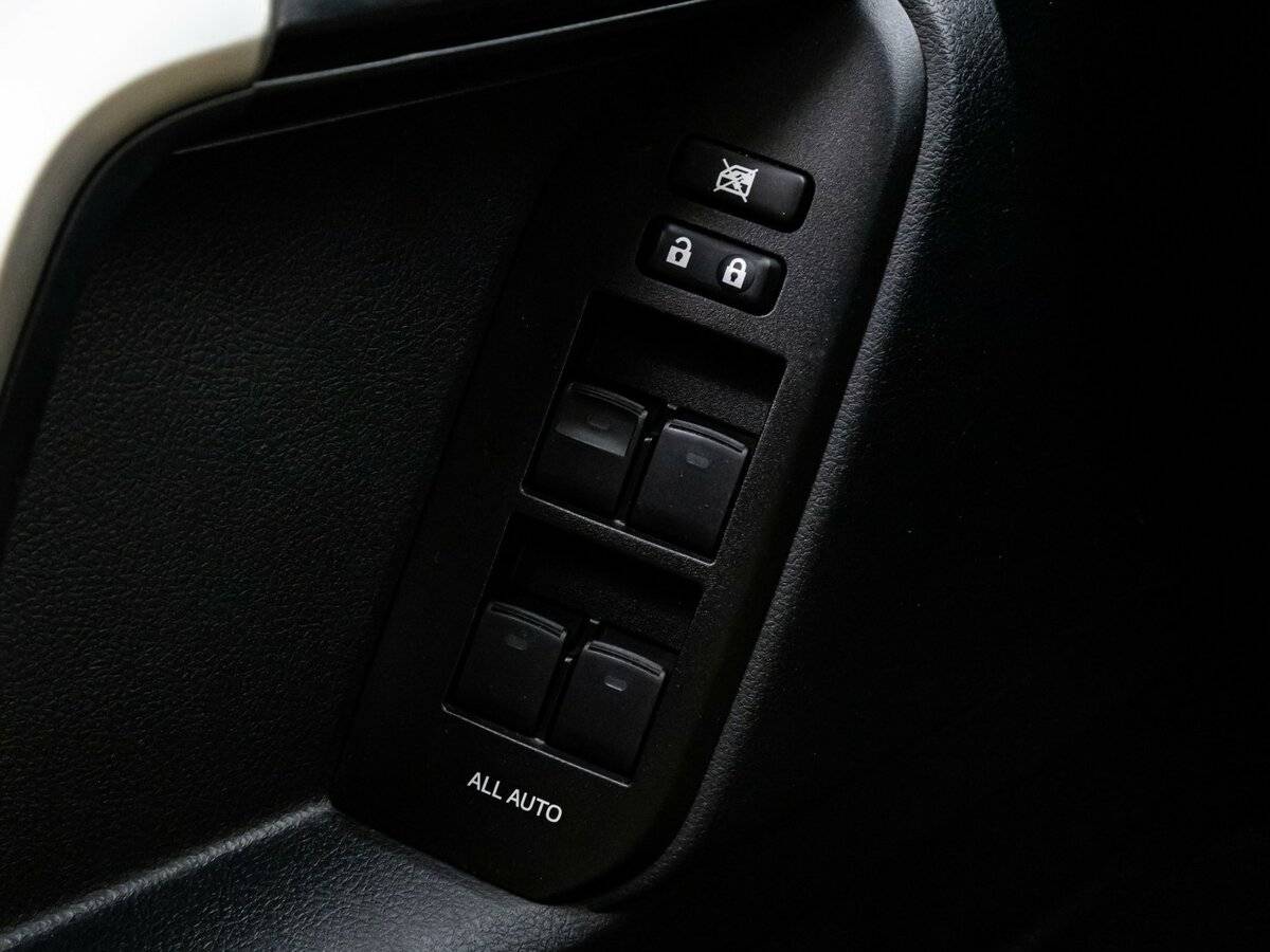 Toyota Land Cruiser Prado 2023 года с пробегом. Фото: #11