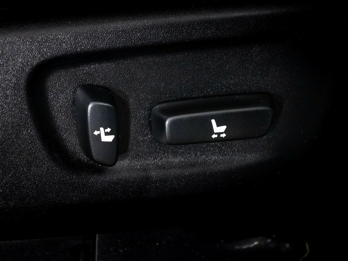 Toyota Land Cruiser Prado 2023 года с пробегом. Фото: #18