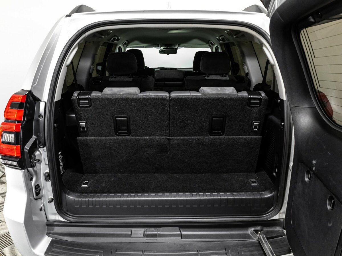 Toyota Land Cruiser Prado 2023 года с пробегом. Фото: #29