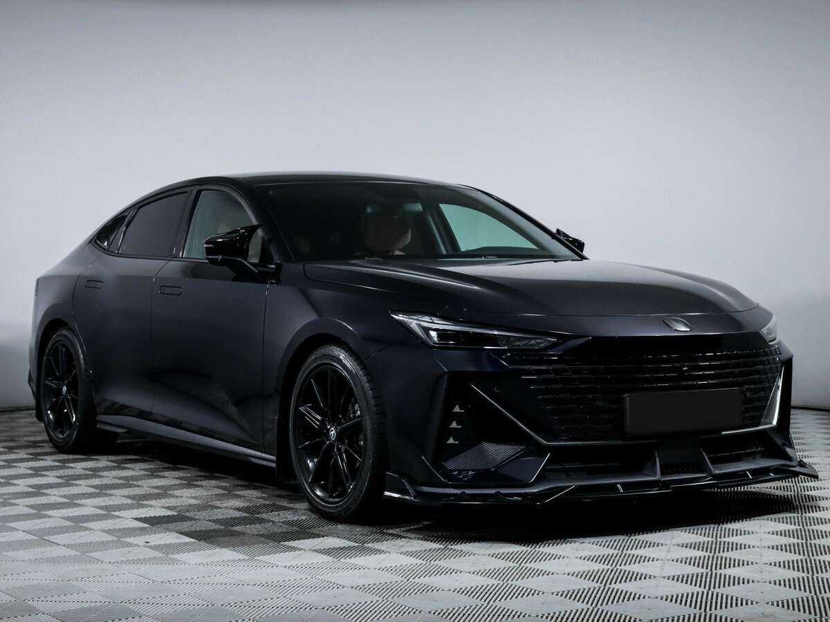 Changan UNI-V 2023 года с пробегом. Фото: #2