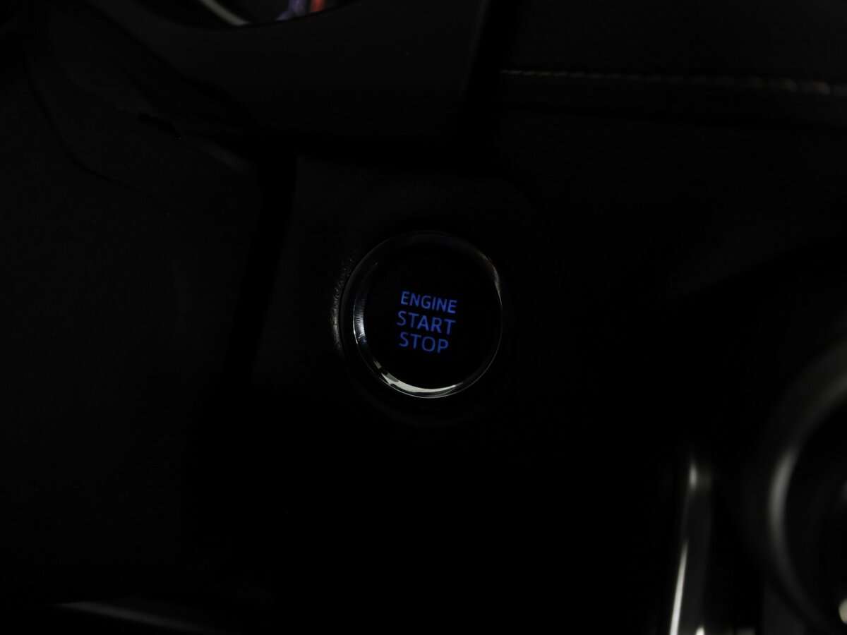 Toyota RAV4 2019 года с пробегом. Фото: #21