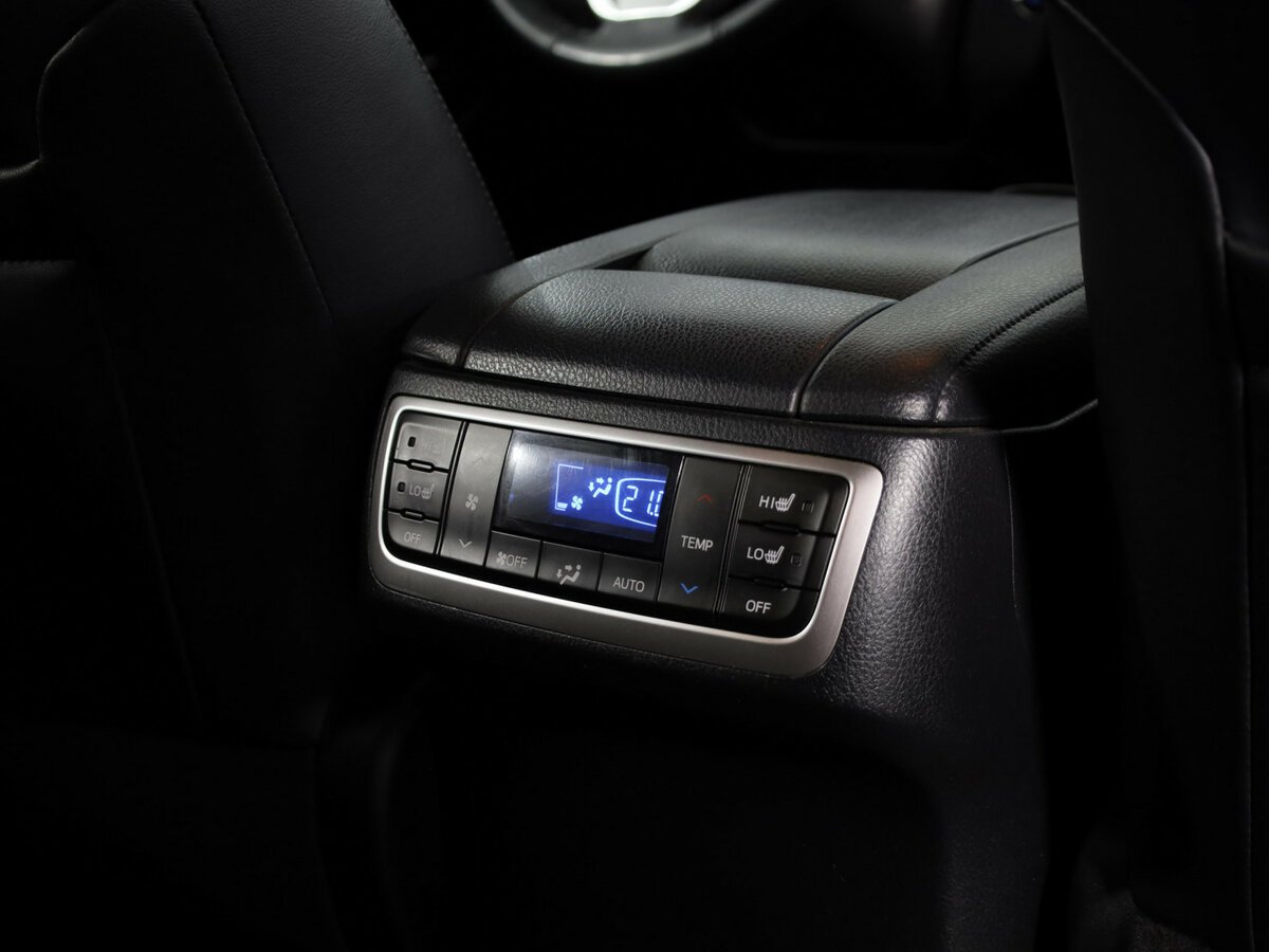 Toyota Highlander 2019 года с пробегом. Фото: #16