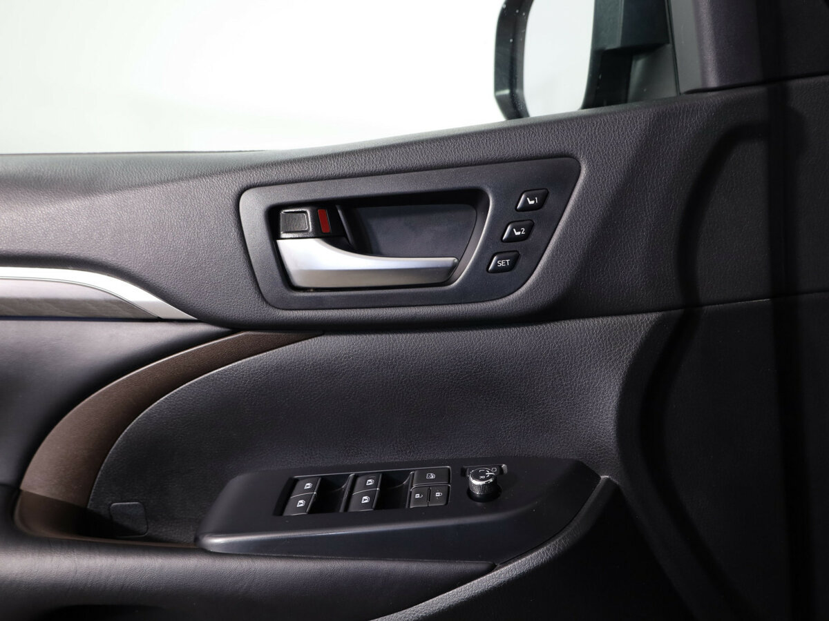 Toyota Highlander 2019 года с пробегом. Фото: #27