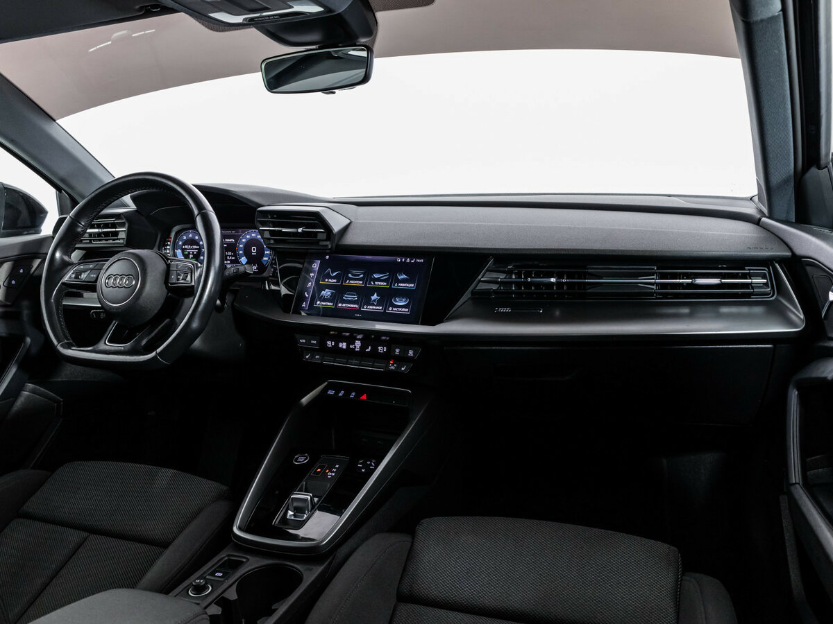 Audi A3 2021 года с пробегом. Фото: #7