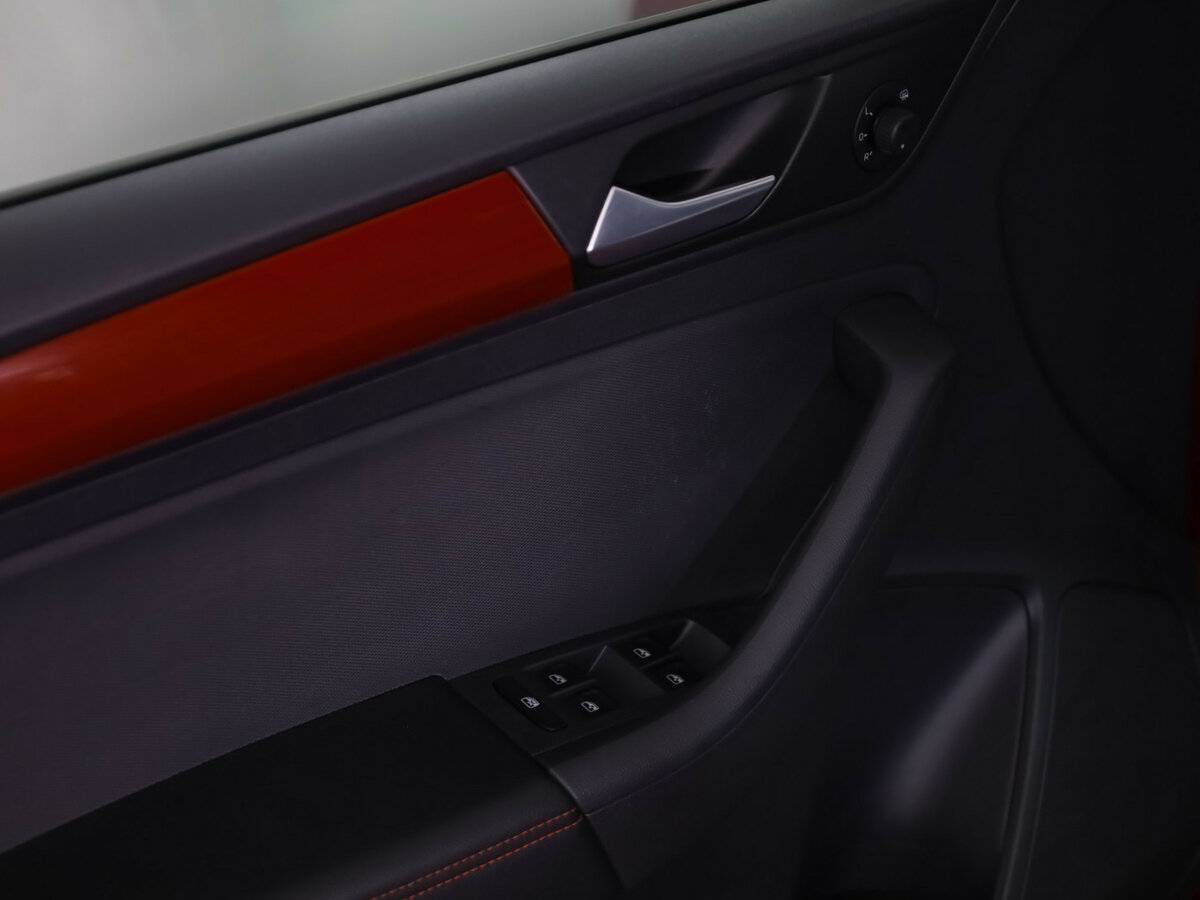 Б/У Фольксваген Поло 2021 года. Фото: #13