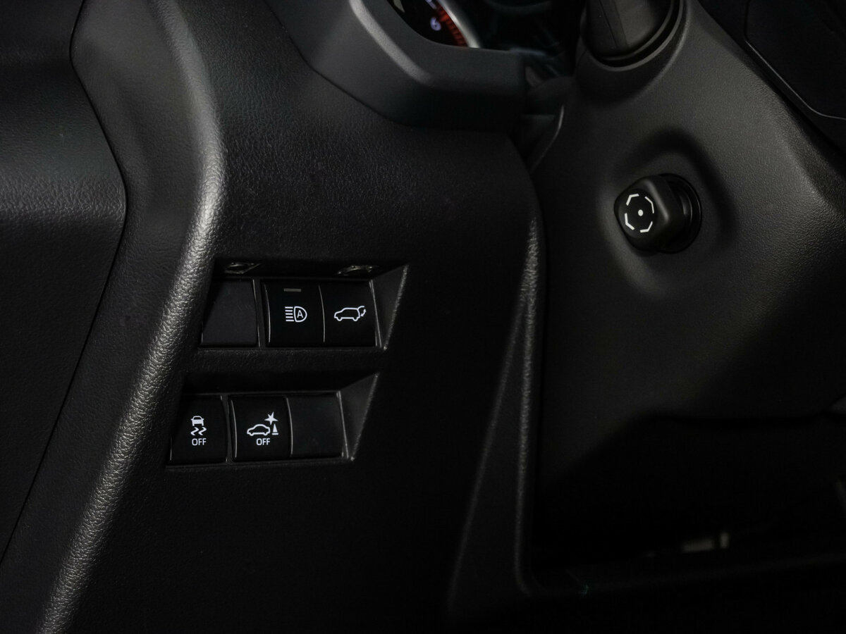 Toyota Land Cruiser 2022 года с пробегом. Фото: #9