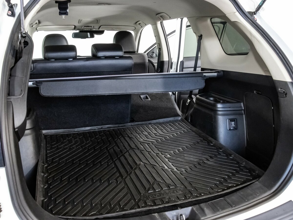 Mitsubishi Outlander 2017 года с пробегом. Фото: #27