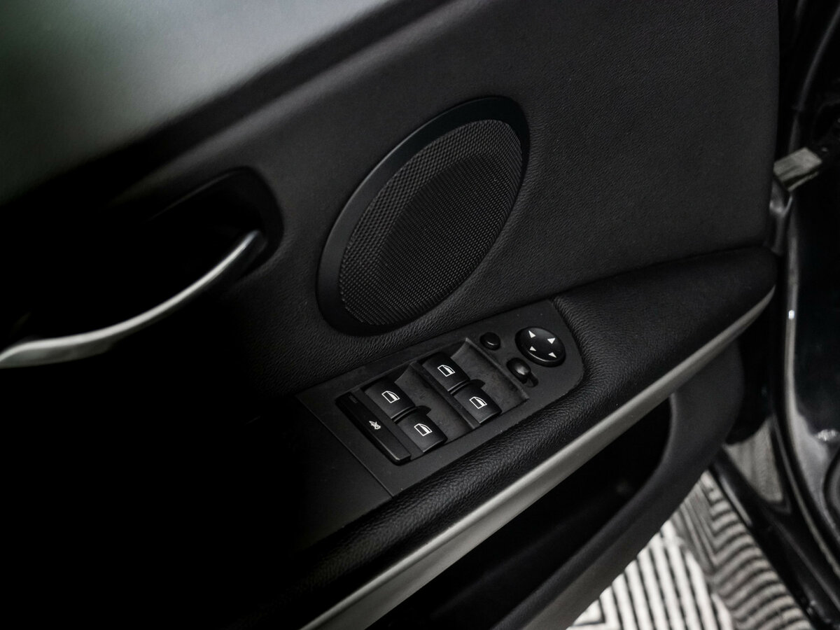 BMW 3 серии 2008 года с пробегом. Фото: #11