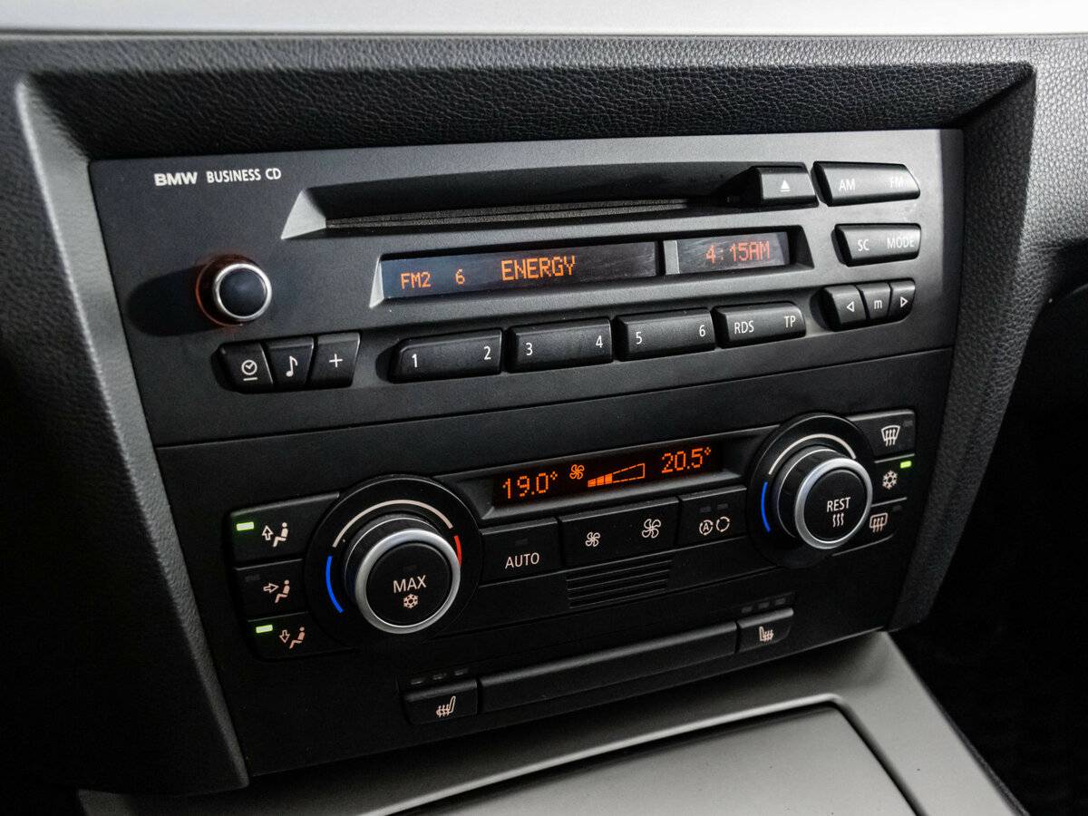 BMW 3 серии 2008 года с пробегом. Фото: #14