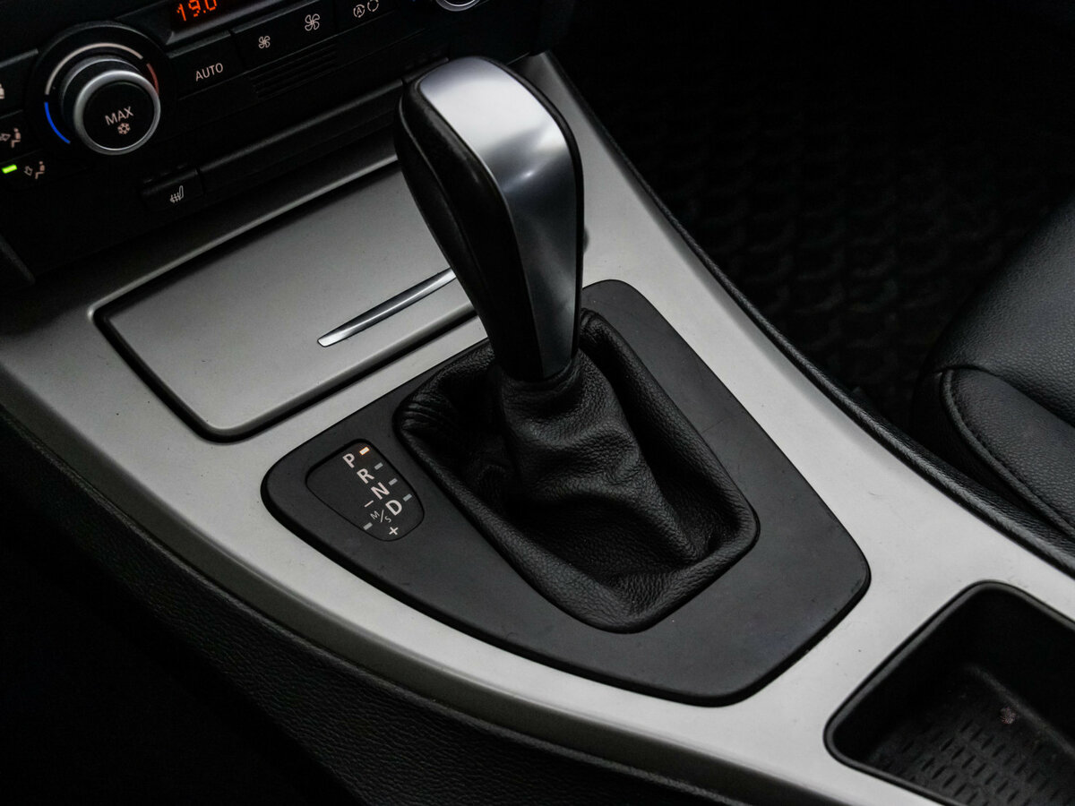 BMW 3 серии 2008 года с пробегом. Фото: #15