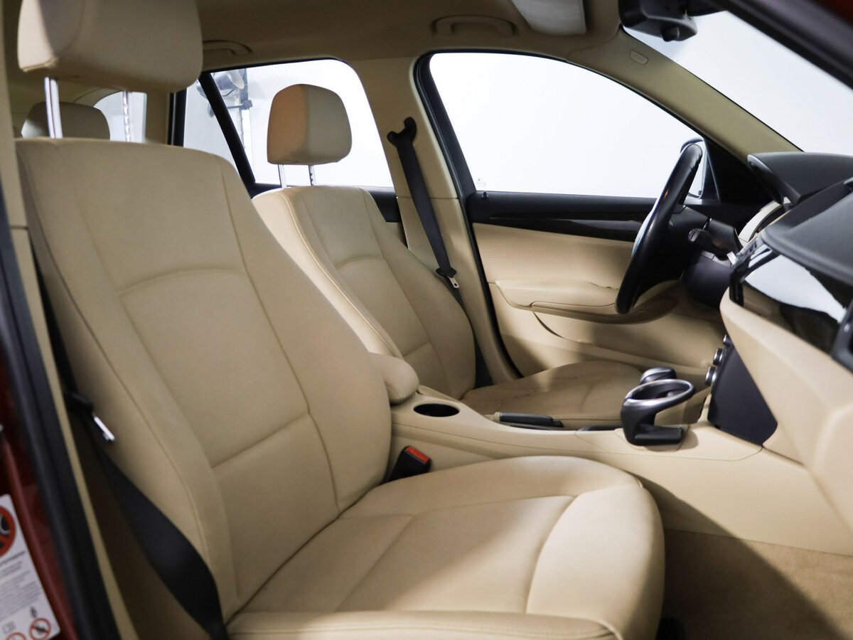 BMW X1 2011 года с пробегом. Фото: #9