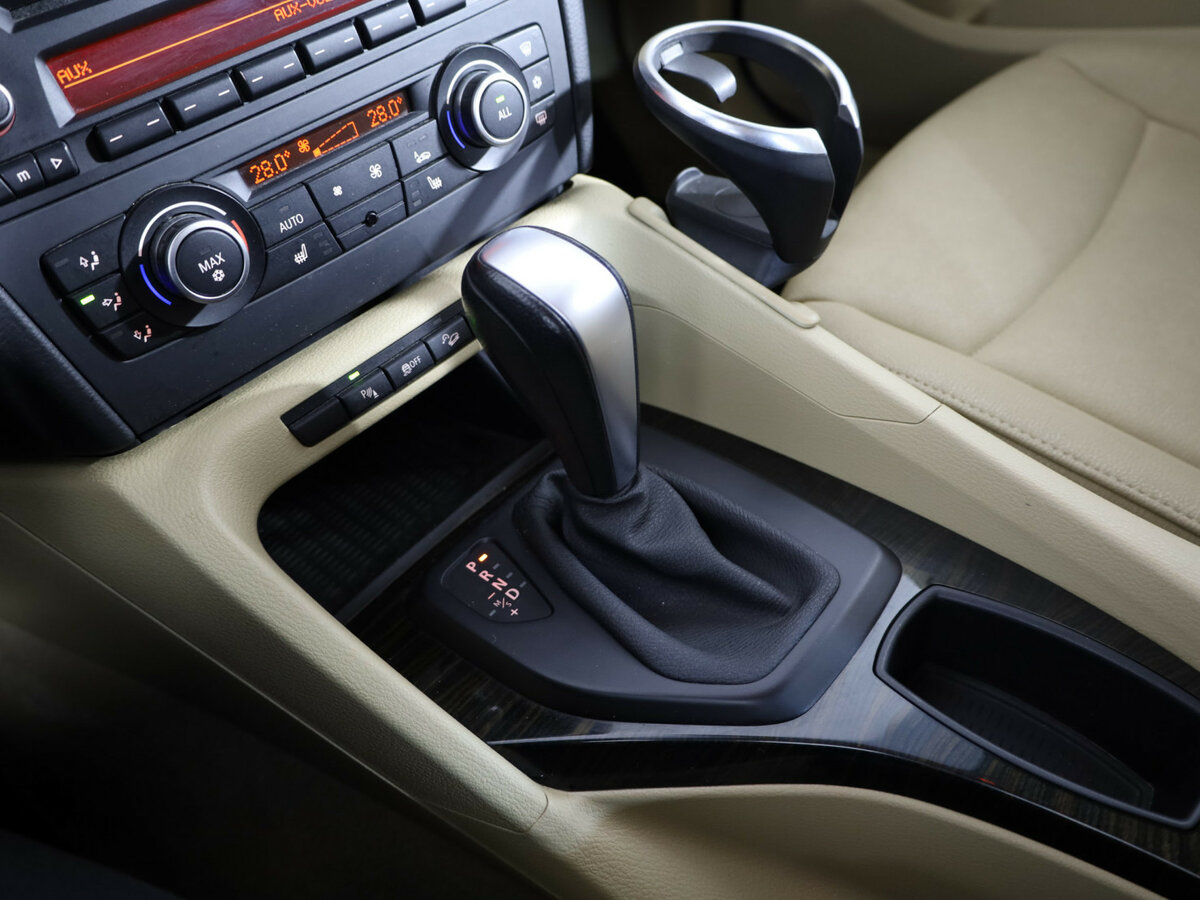 BMW X1 2011 года с пробегом. Фото: #16