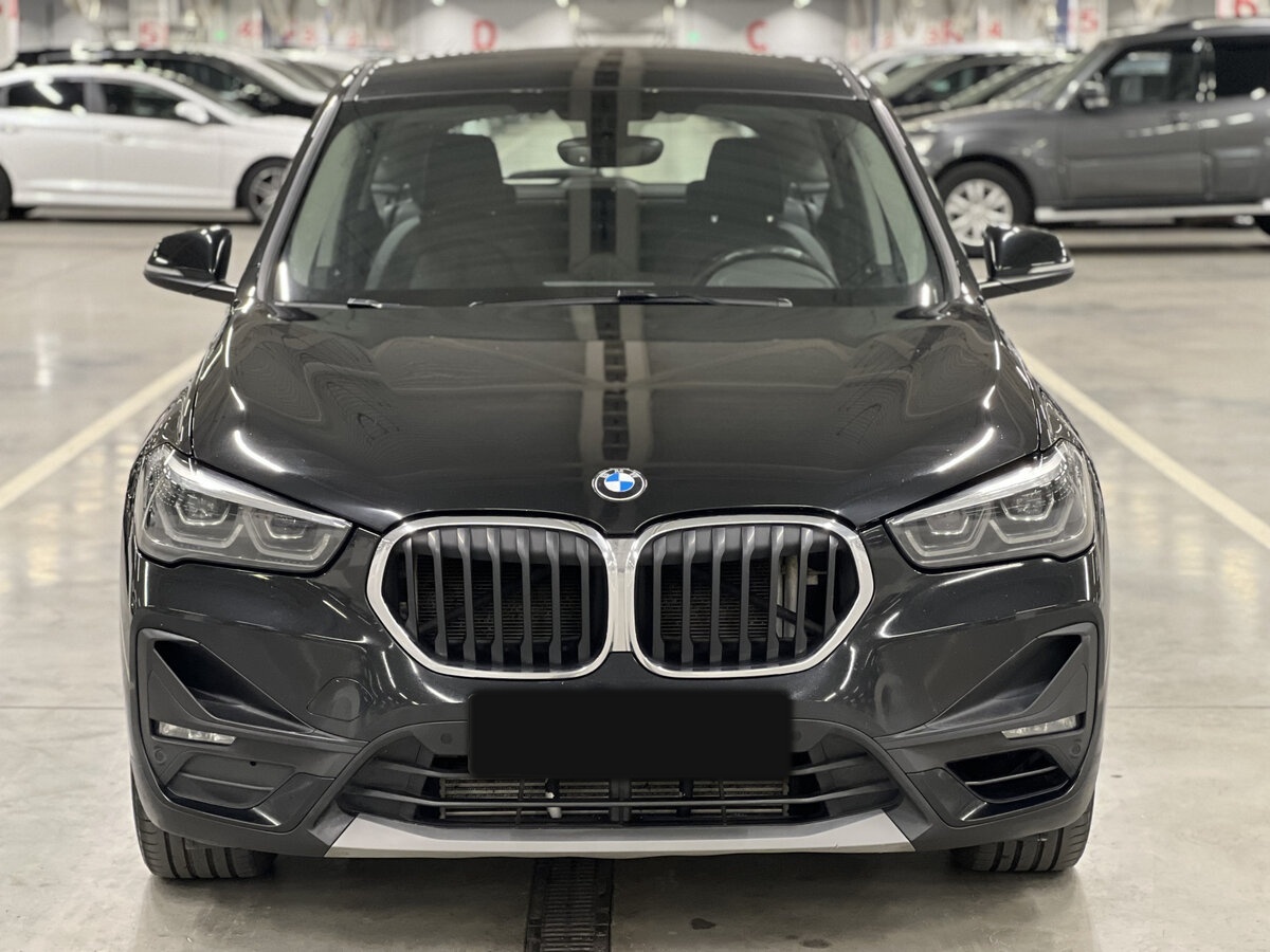 BMW X1 2021 года с пробегом. Фото: #1