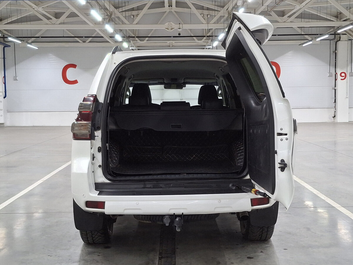 Toyota Land Cruiser Prado 2014 года с пробегом. Фото: #6