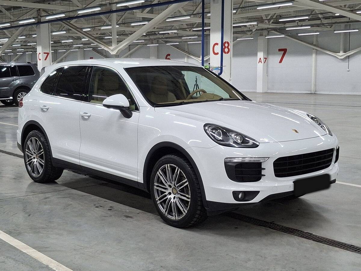 Porsche Cayenne 2015 года с пробегом. Фото: #2
