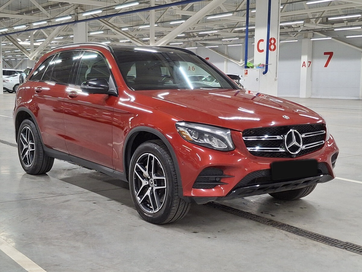 Mercedes-Benz GLC 2018 года с пробегом. Фото: #2