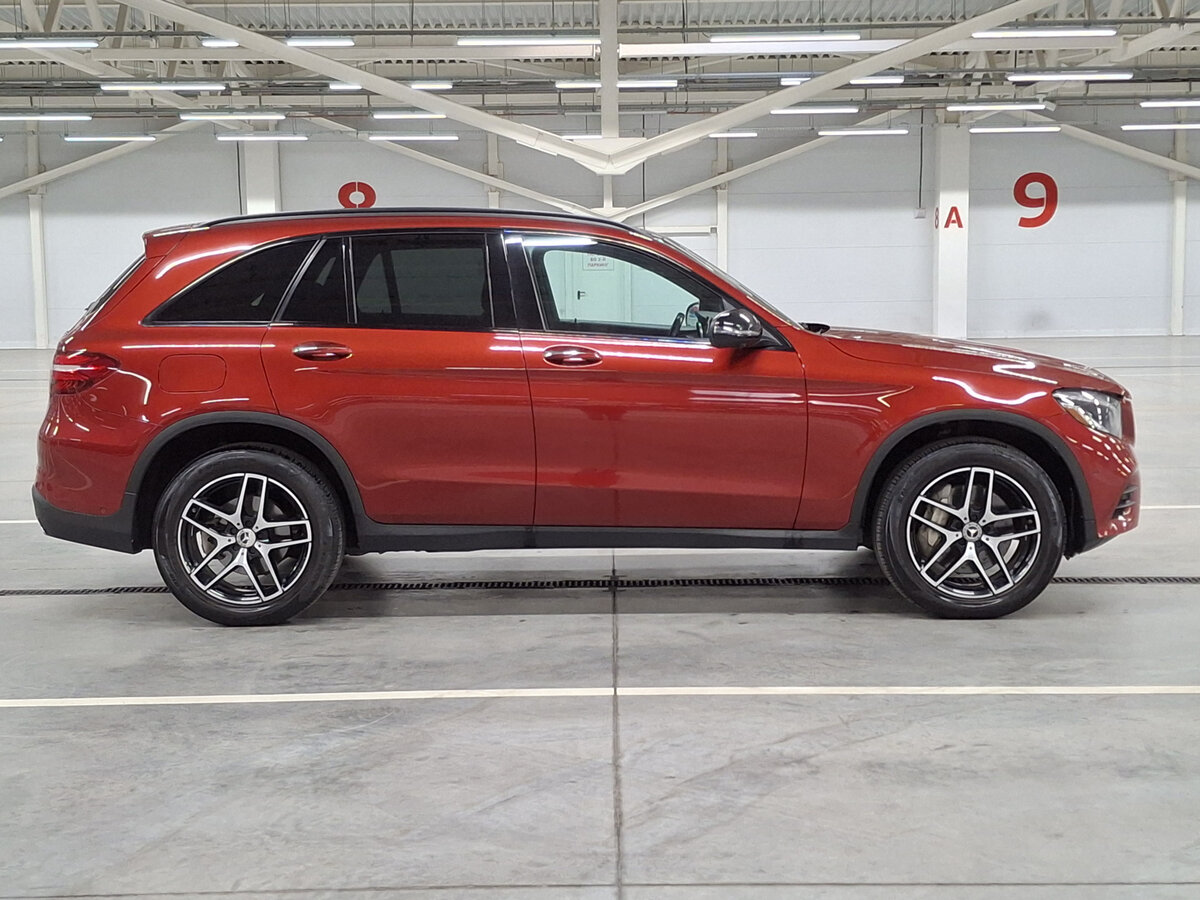 Mercedes-Benz GLC 2018 года с пробегом. Фото: #3