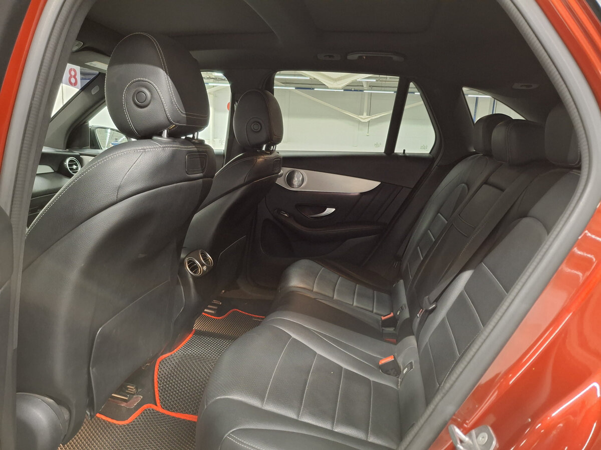 Mercedes-Benz GLC 2018 года с пробегом. Фото: #11