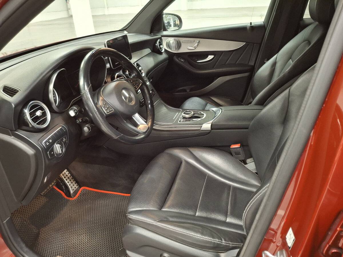 Mercedes-Benz GLC 2018 года с пробегом. Фото: #14