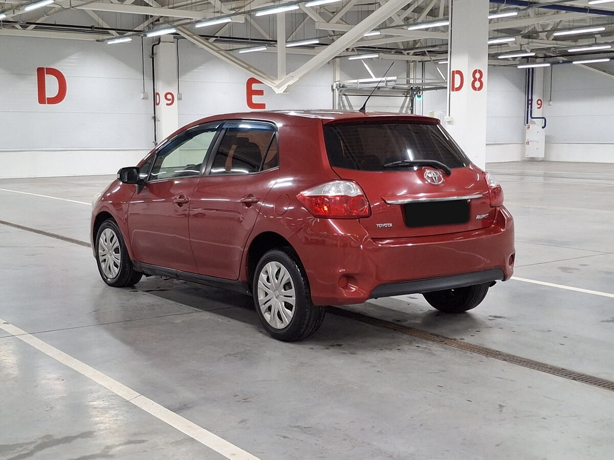 Toyota Auris 2010 года с пробегом. Фото: #6