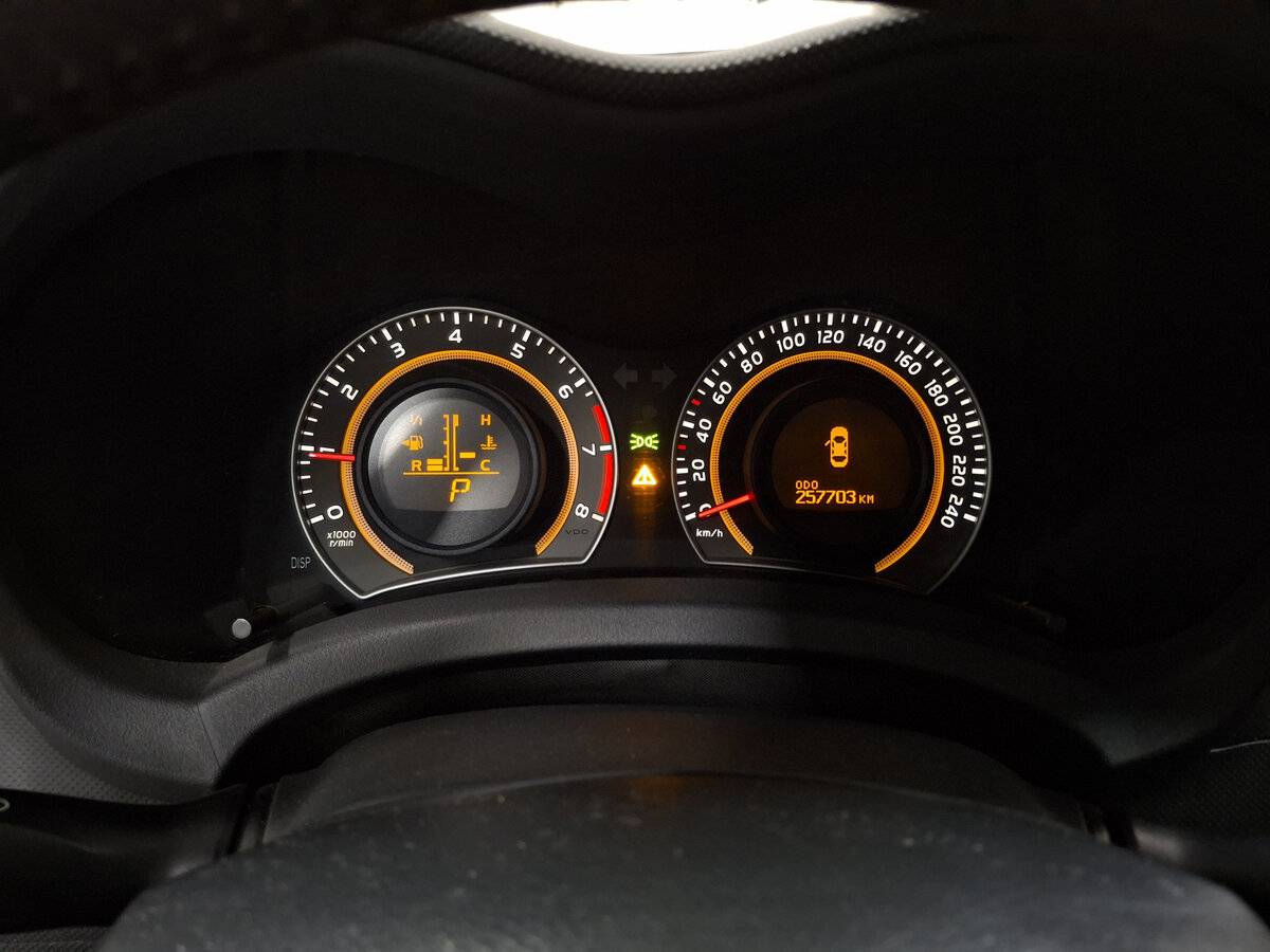 Toyota Auris 2010 года с пробегом. Фото: #12