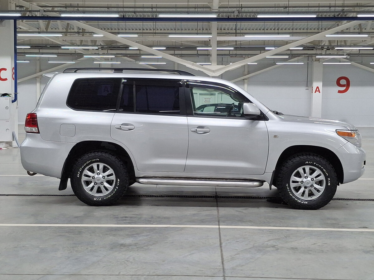 Toyota Land Cruiser 2008 года с пробегом. Фото: #3