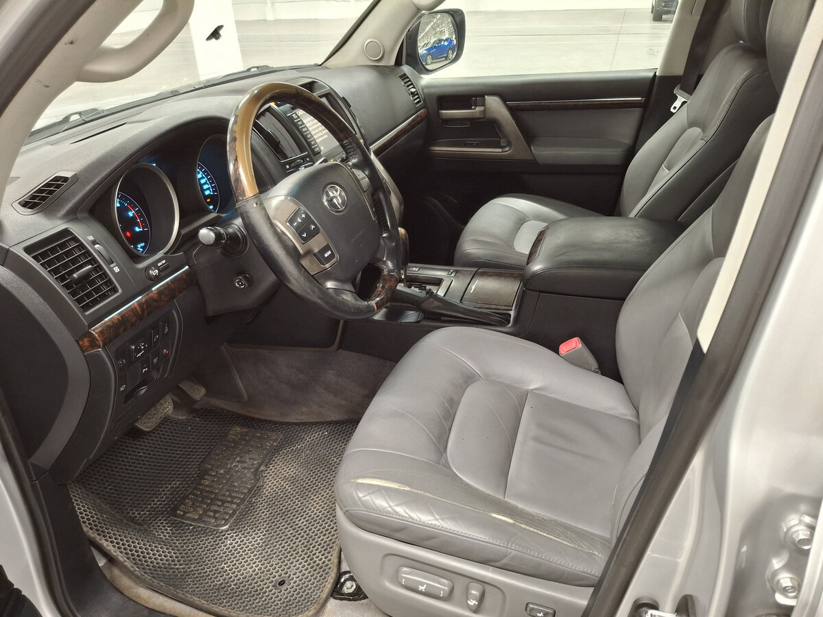 Toyota Land Cruiser 2008 года с пробегом. Фото: #15