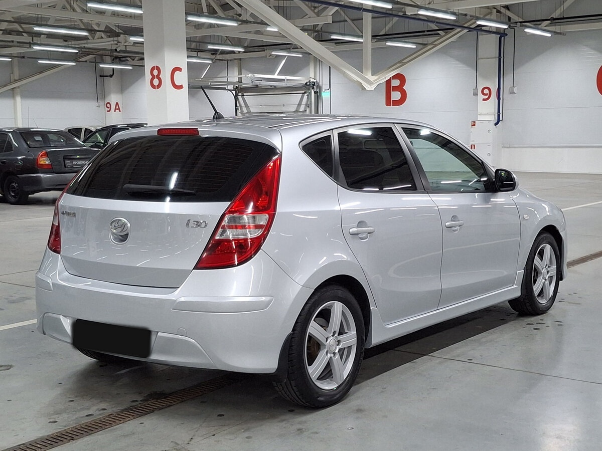 Hyundai i30 2011 года с пробегом. Фото: #4