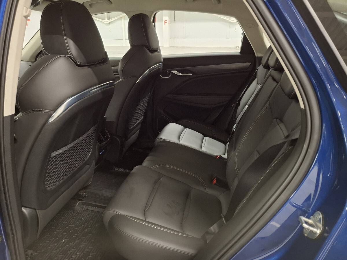 Geely Tugella 2021 года с пробегом. Фото: #11