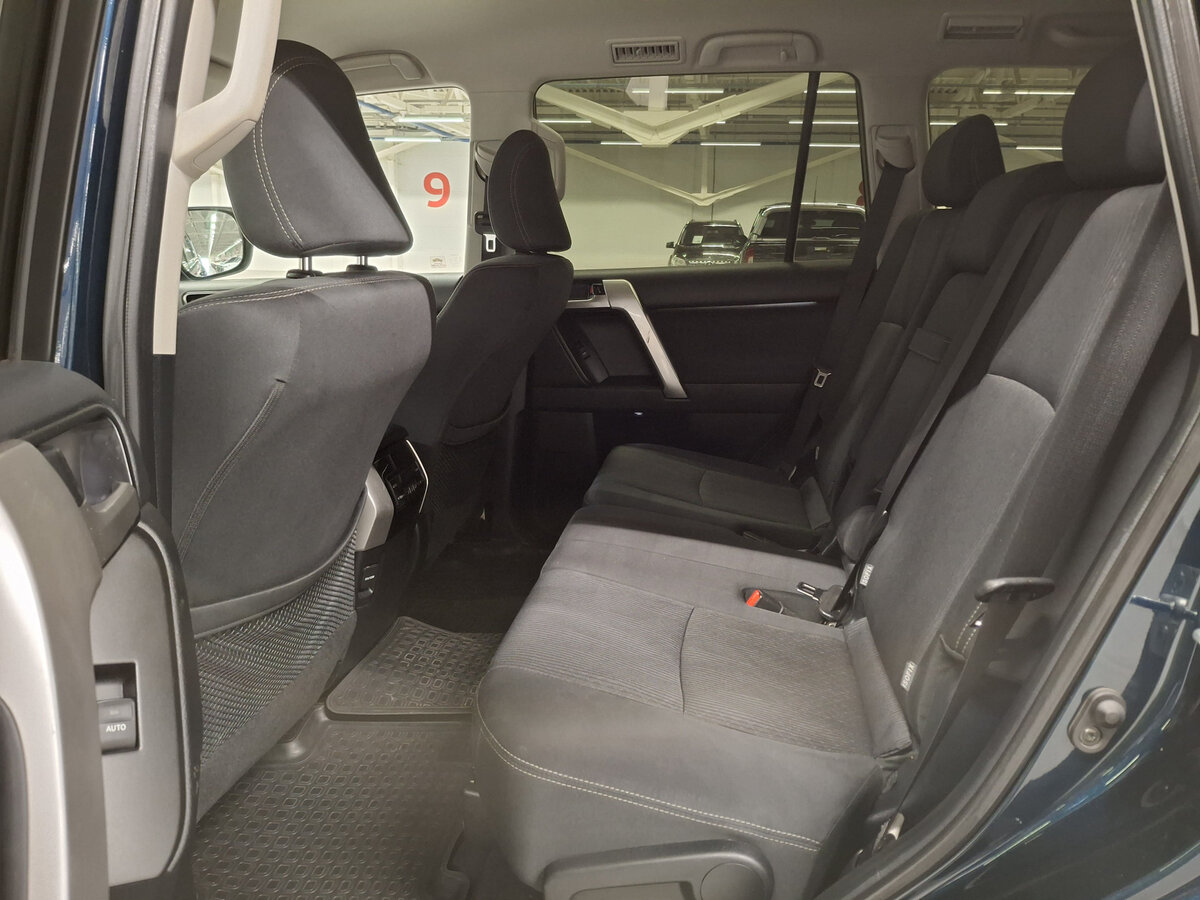 Toyota Land Cruiser Prado 2019 года с пробегом. Фото: #11