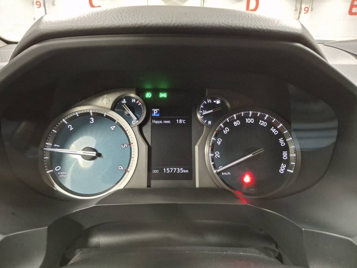 Toyota Land Cruiser Prado 2019 года с пробегом. Фото: #12