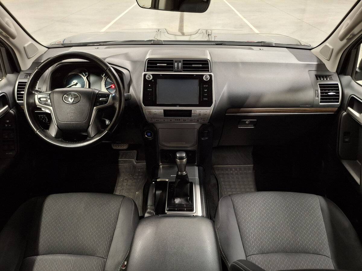 Toyota Land Cruiser Prado 2019 года с пробегом. Фото: #13