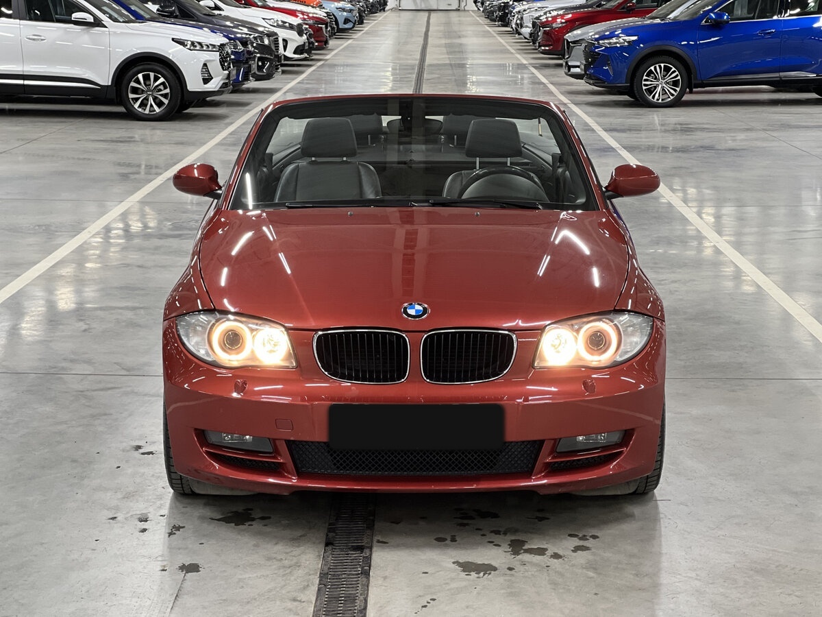 BMW 1 серии 2008 года с пробегом. Фото: #1