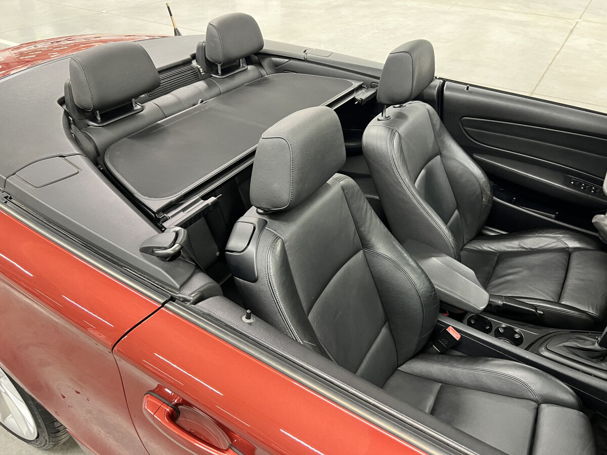 BMW 1 серии 2008 года с пробегом. Фото: #8