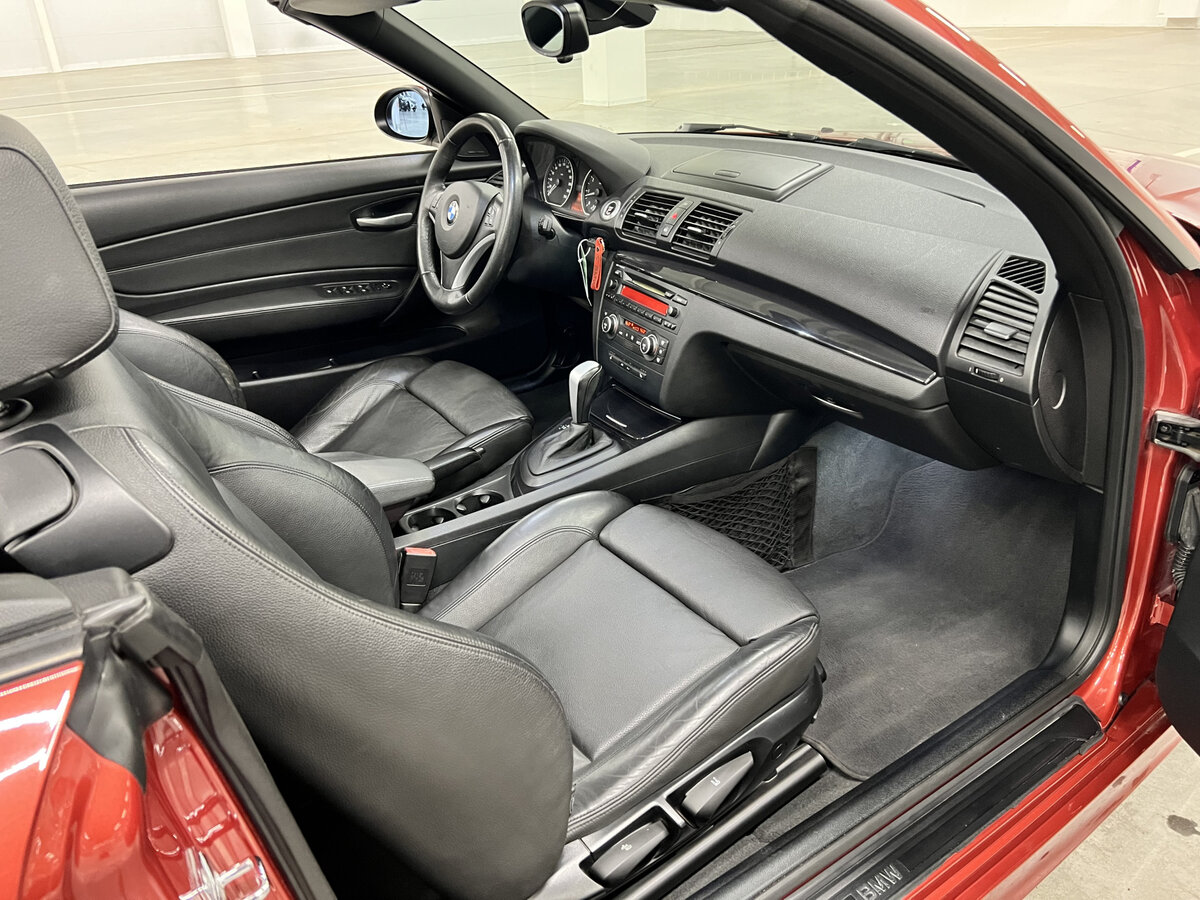 BMW 1 серии 2008 года с пробегом. Фото: #9