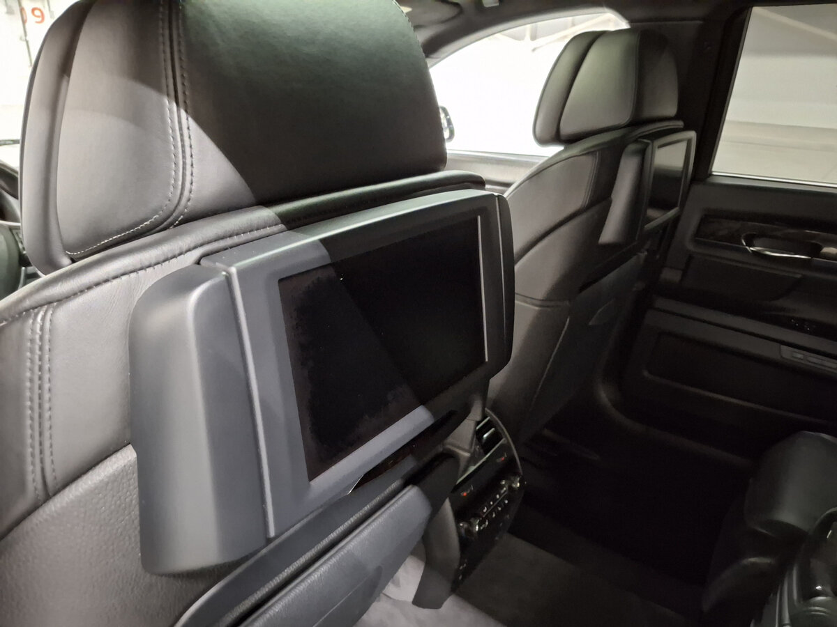 BMW 7 серии 2012 года с пробегом. Фото: #19